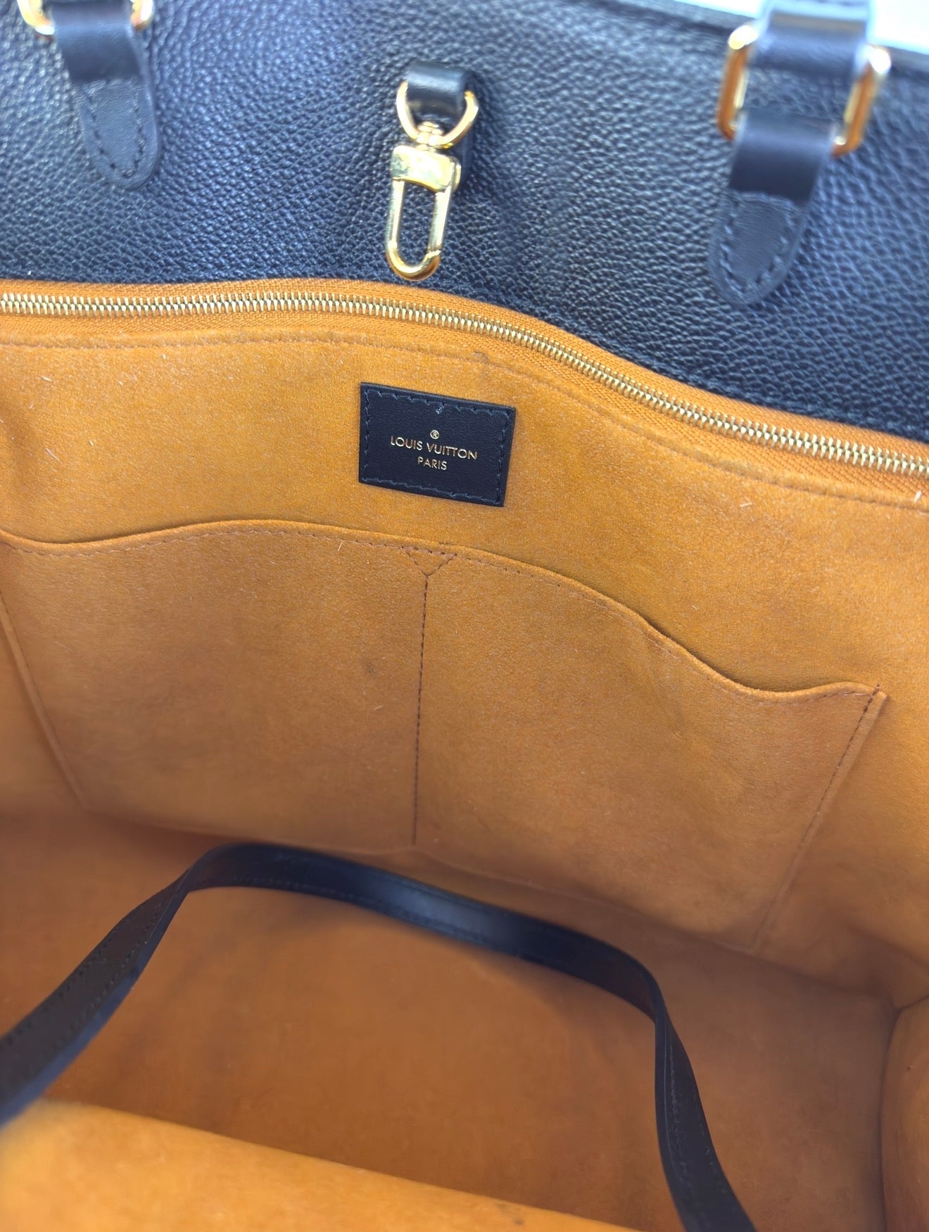 Louis Vuitton OnTheGo GM