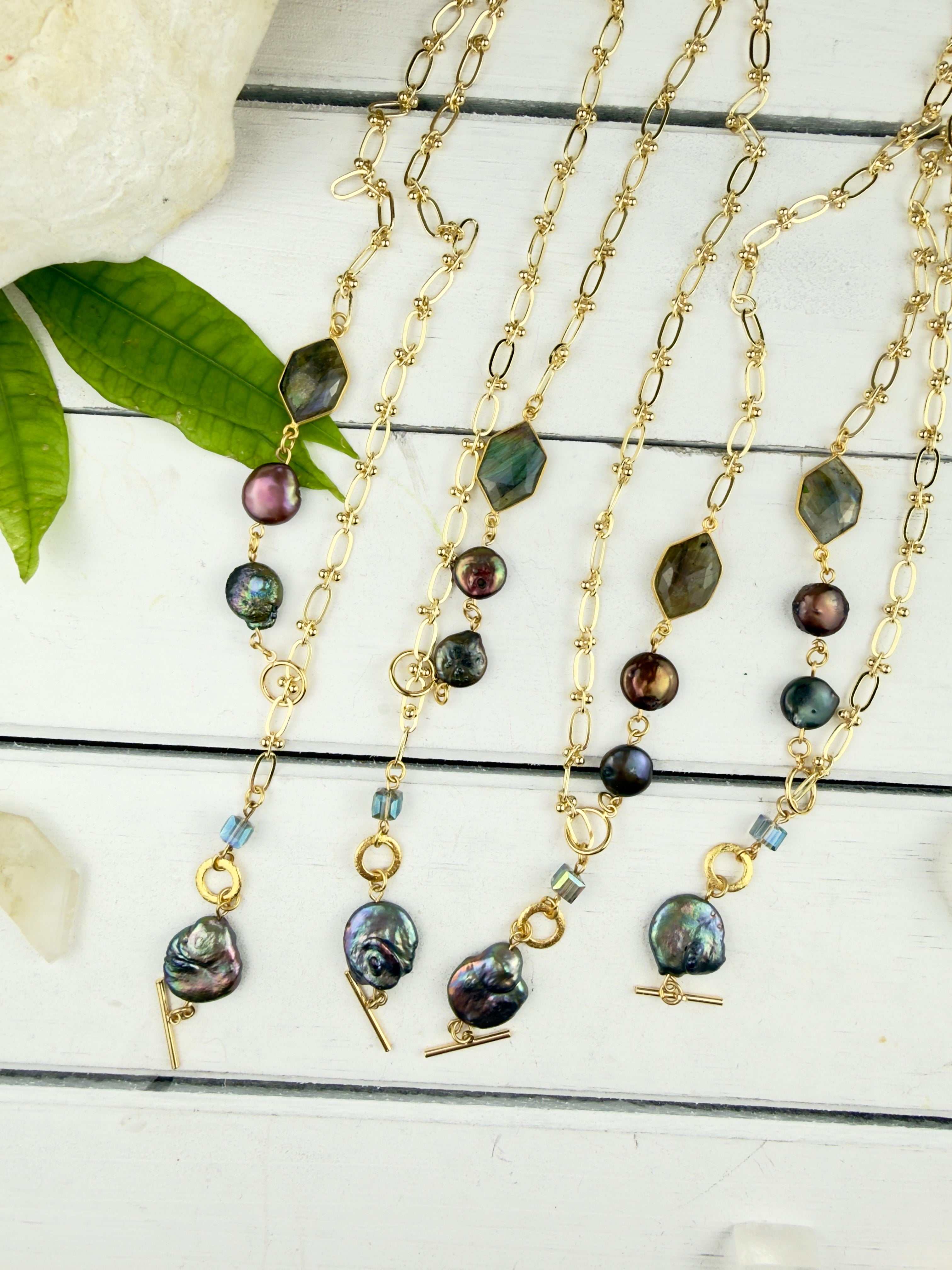 Jyoti Pearl Lariat Necklace